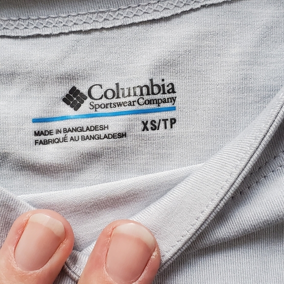 Columbia Womens Shirt - Picture 2 of 5